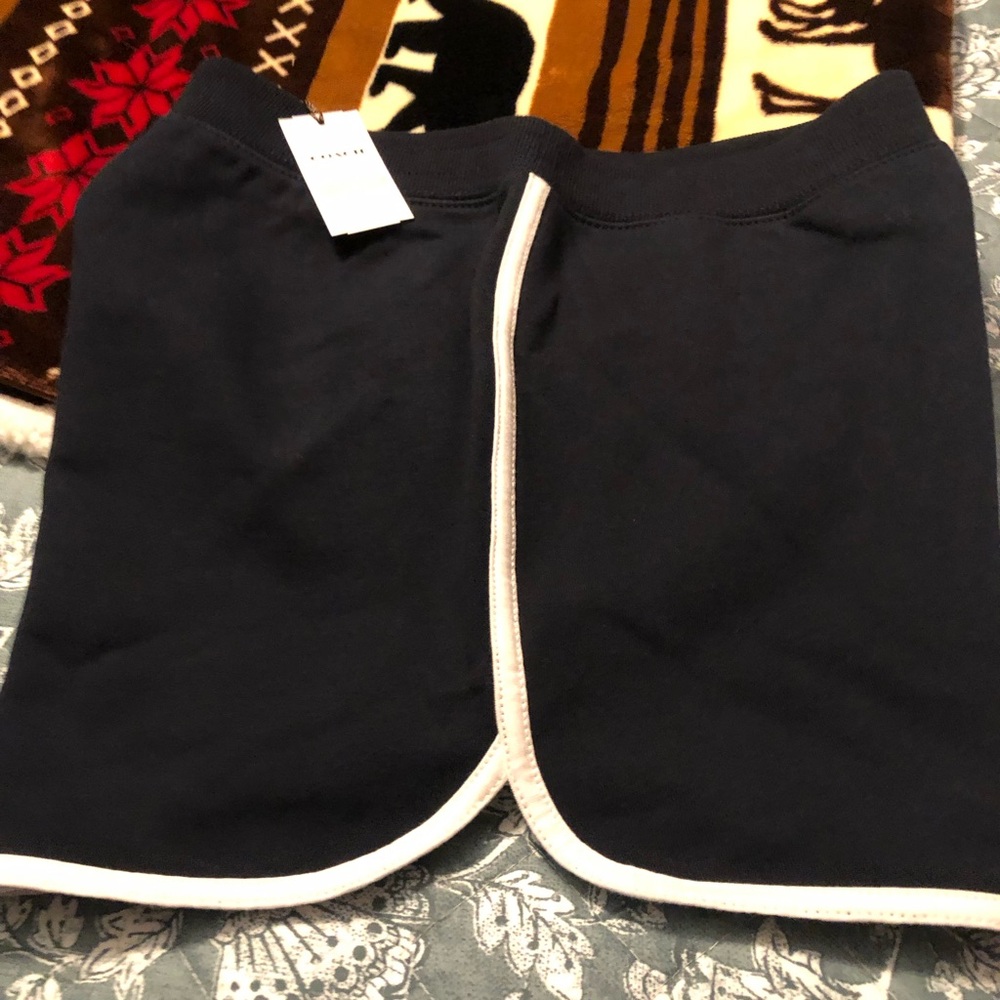 NWT Coach Essential Retro Sweat Shorts Navy/ White Trim - Picture 4 of 8